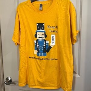 Gildan Yellow Graphic T-Shirt